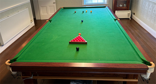 Riley Oak Imperial snooker table