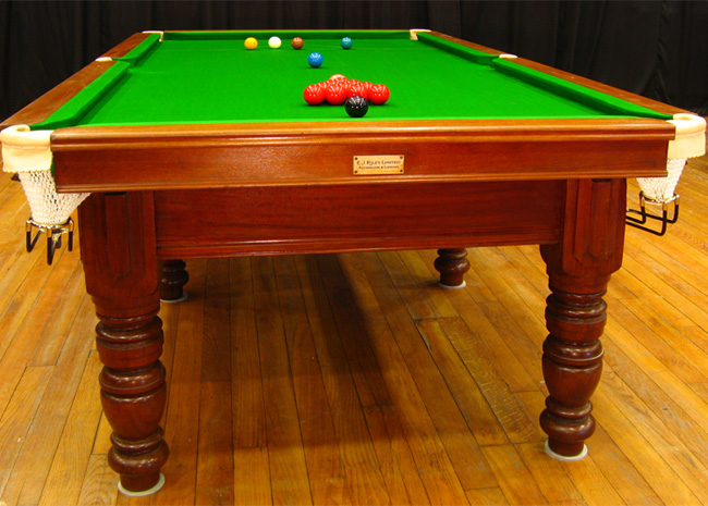 8ft e.j riley snooker table